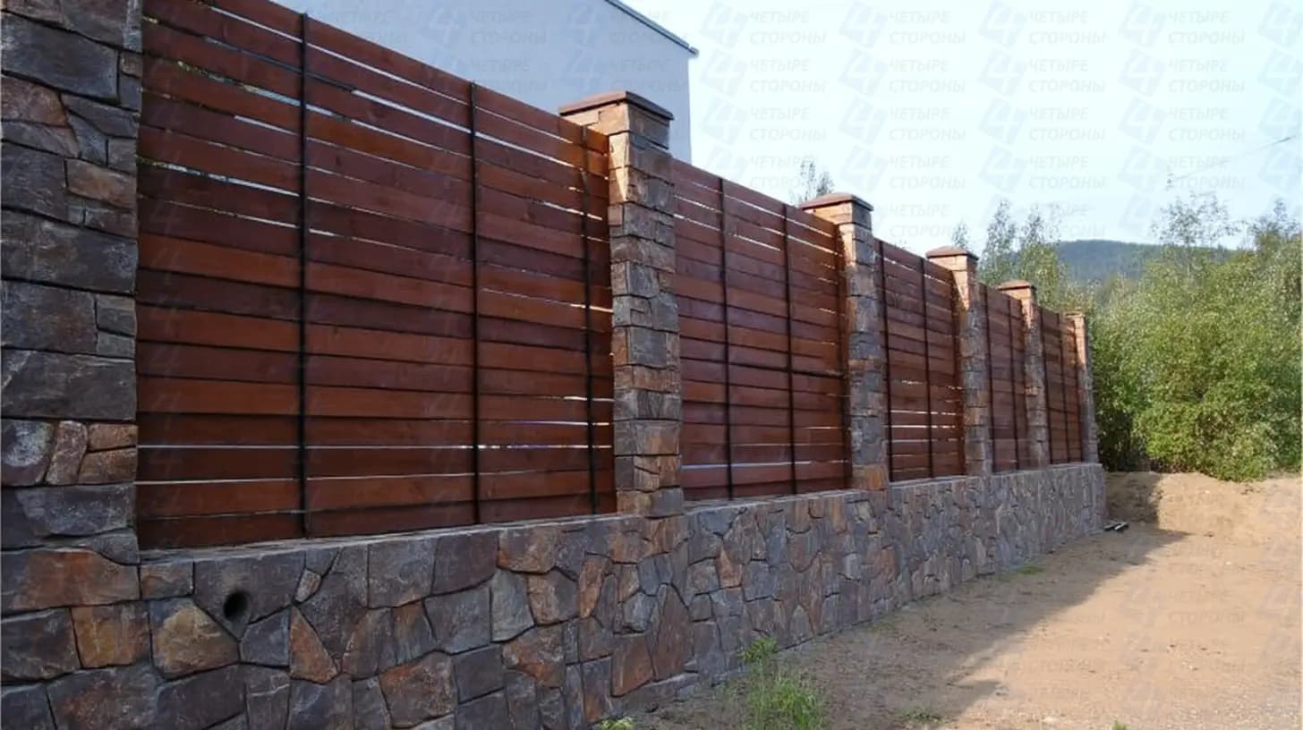 Комбинированный бутовый забор под ключ на армокаркасе