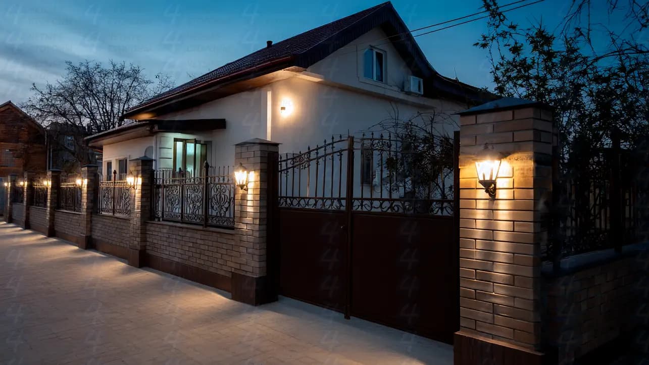 Светящийся кованый забор (LED-подсветка + патина, 5 мм)